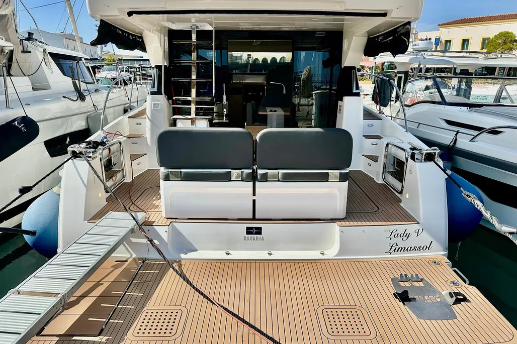 Bavaria Virtess 420 Fly | ID 123 - 2